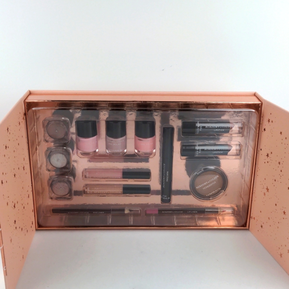 Academy of Colour Makeup Set